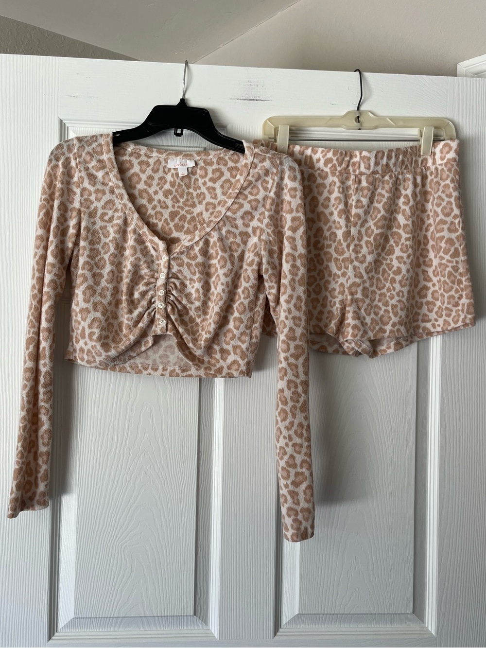 Colsie Leopard Print Lounge Set